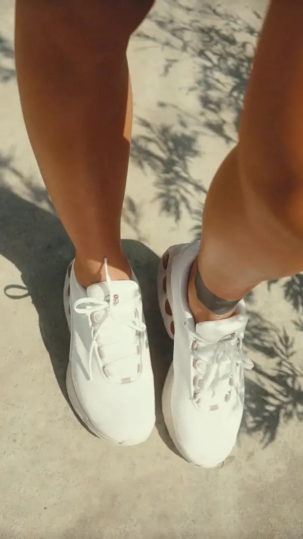 Кроссовки Nike W AIR MAX DN TECH (IH0284-100)