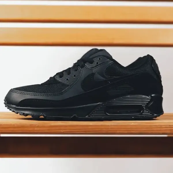 Nike Air Max 90 (CN8490-003) обзор модели