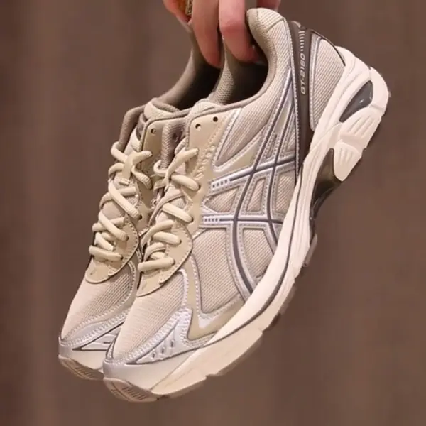 Кроссовки Asics GT-2160 (1203A320-022) обзор в руках