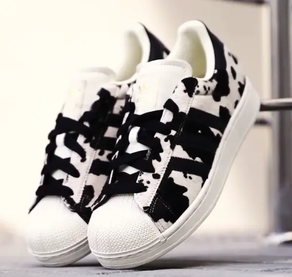 Видео Кеды Adidas Superstar II W (JP8164)