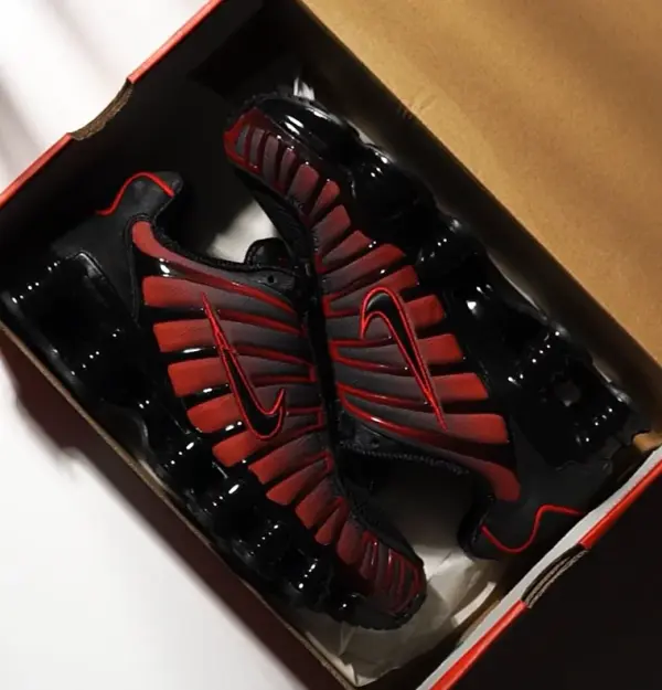 Кроссовки Nike Shox TL (IF6202-001) обзор в руках