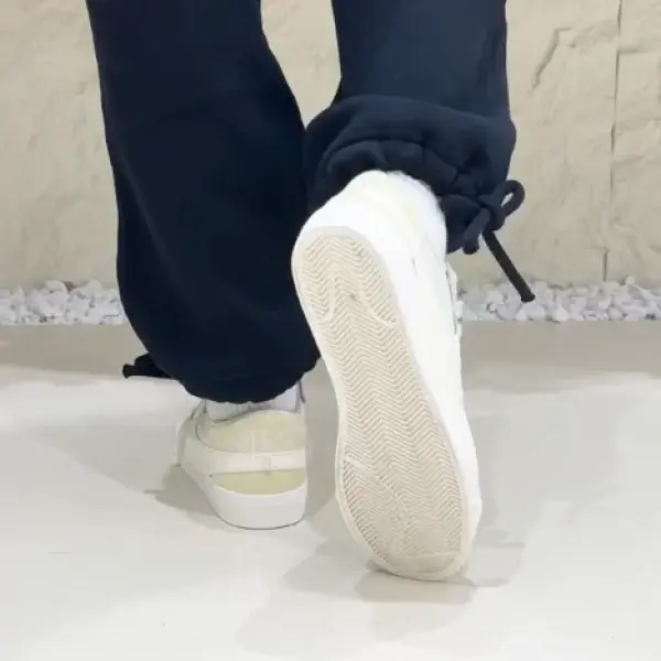 Кеды Nike Blazer Low 77 Jumbo (DQ1470-004) обзор на ногах
