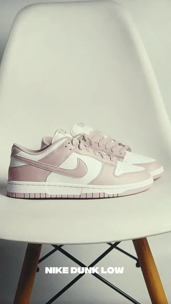 Видео Nike W DUNK LOW (IM6572-103)