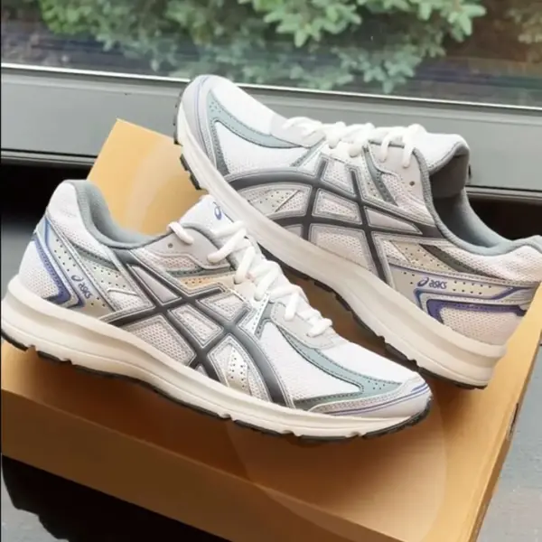 Видео Кроссовки Asics Jog 100S (1203A684-100)