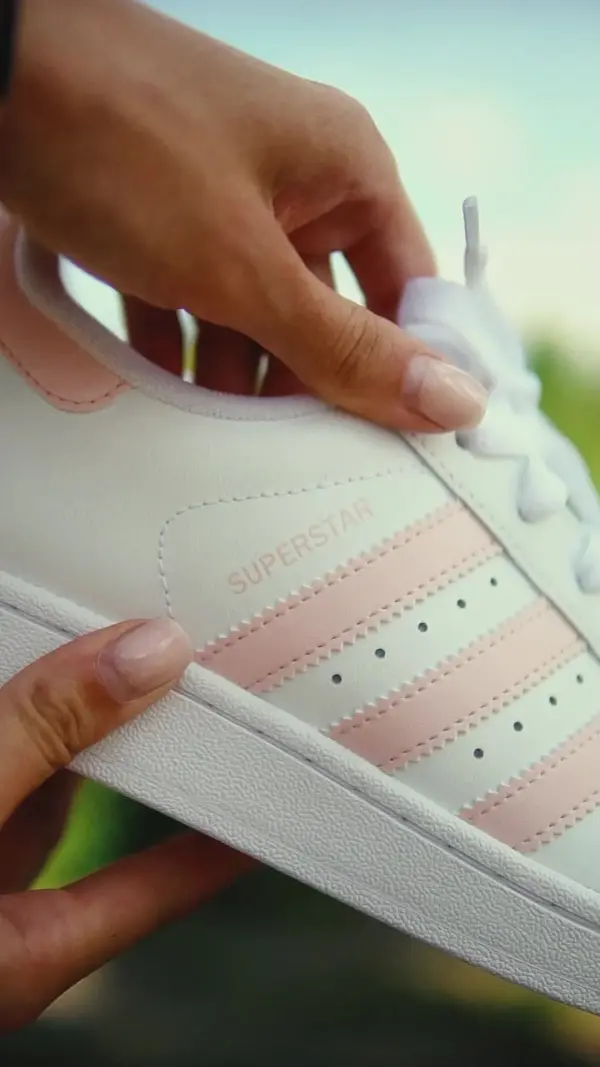 Видео Кроссовки Adidas SUPERSTAR II (KI4164)
