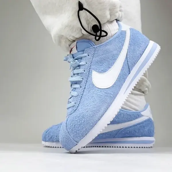 Кроссовки Nike Cortez Vintage (FJ2530-400) обзор модели