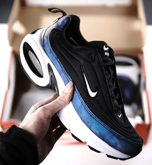 Nike Air Max Portal SE W (HQ1789-001) обзор в руках