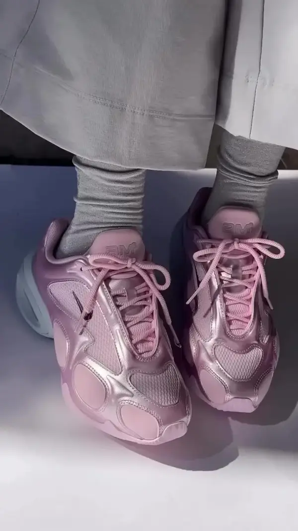 Кроссовки Nike WMNS AIR MAX MUSE