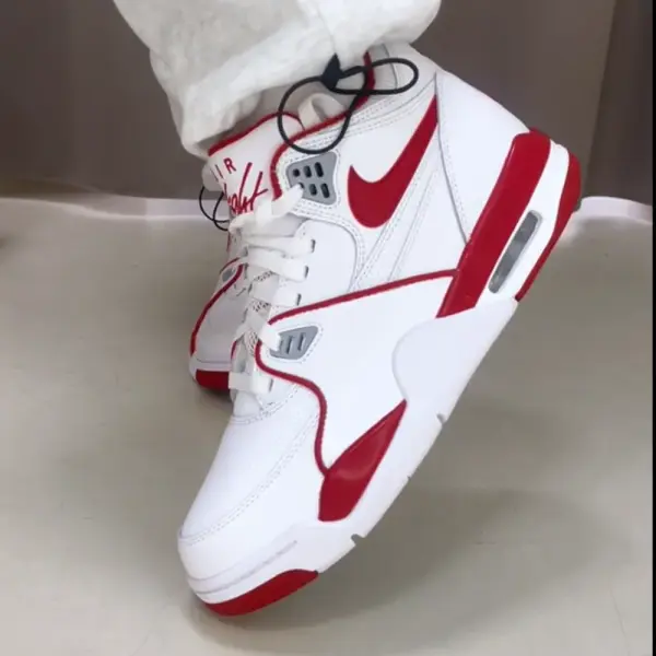 Кроссовки Nike Air Flight 89 (HF0406-101) обзор модели на ногах