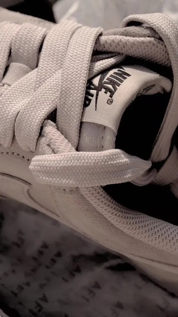 Кроссовки Nike AIR FORCE 1 07
