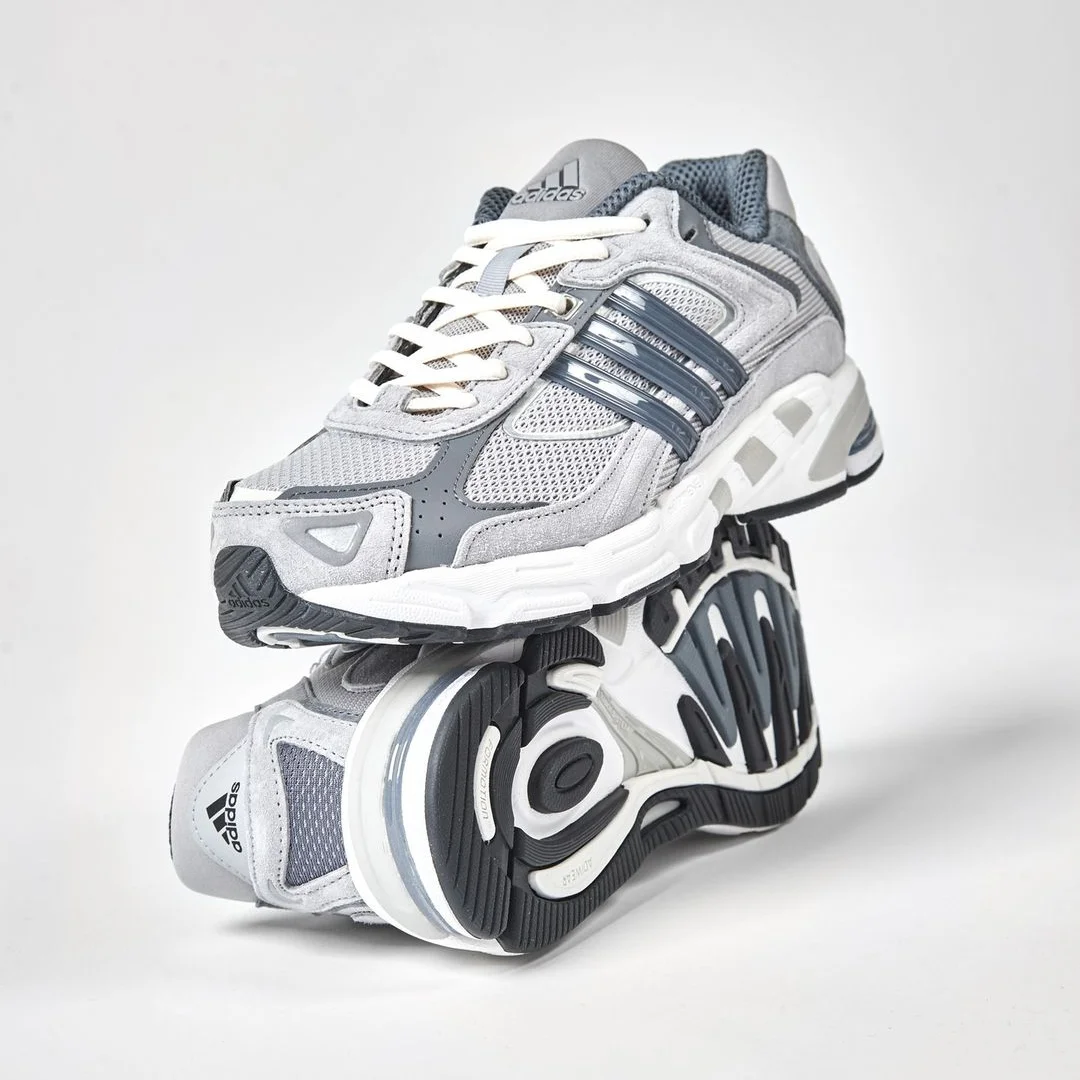 Кроссовки Adidas