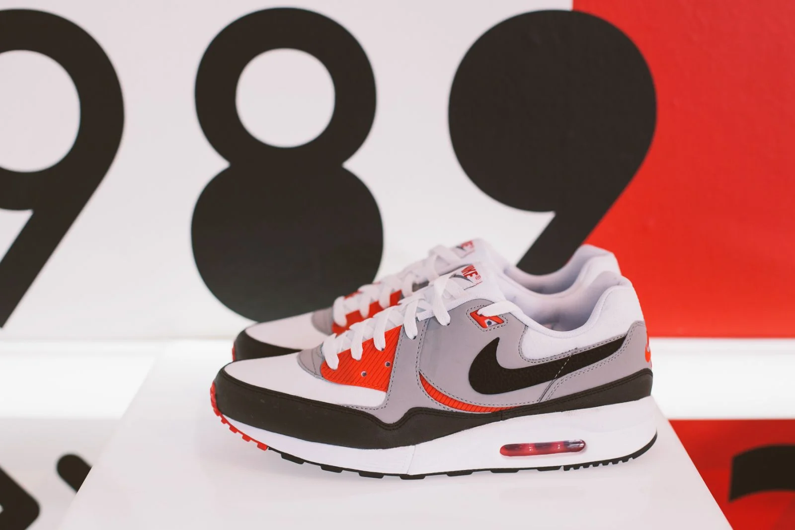 Nike Air Max Light