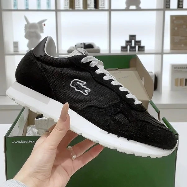 Стильные кроссовки Lacoste Partner 70S для современного образа