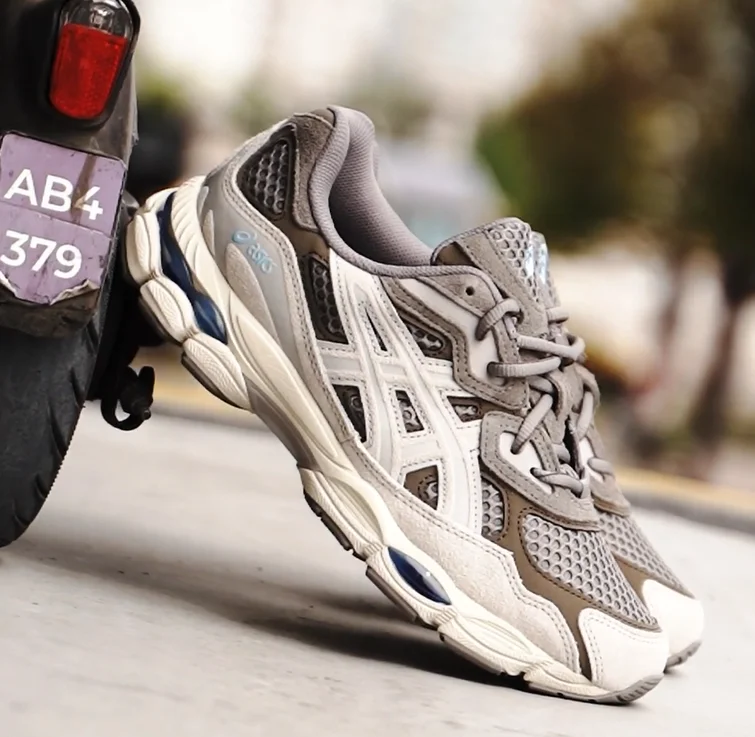 Кроссовки Asics Gel-Nyc (1203A372-020)