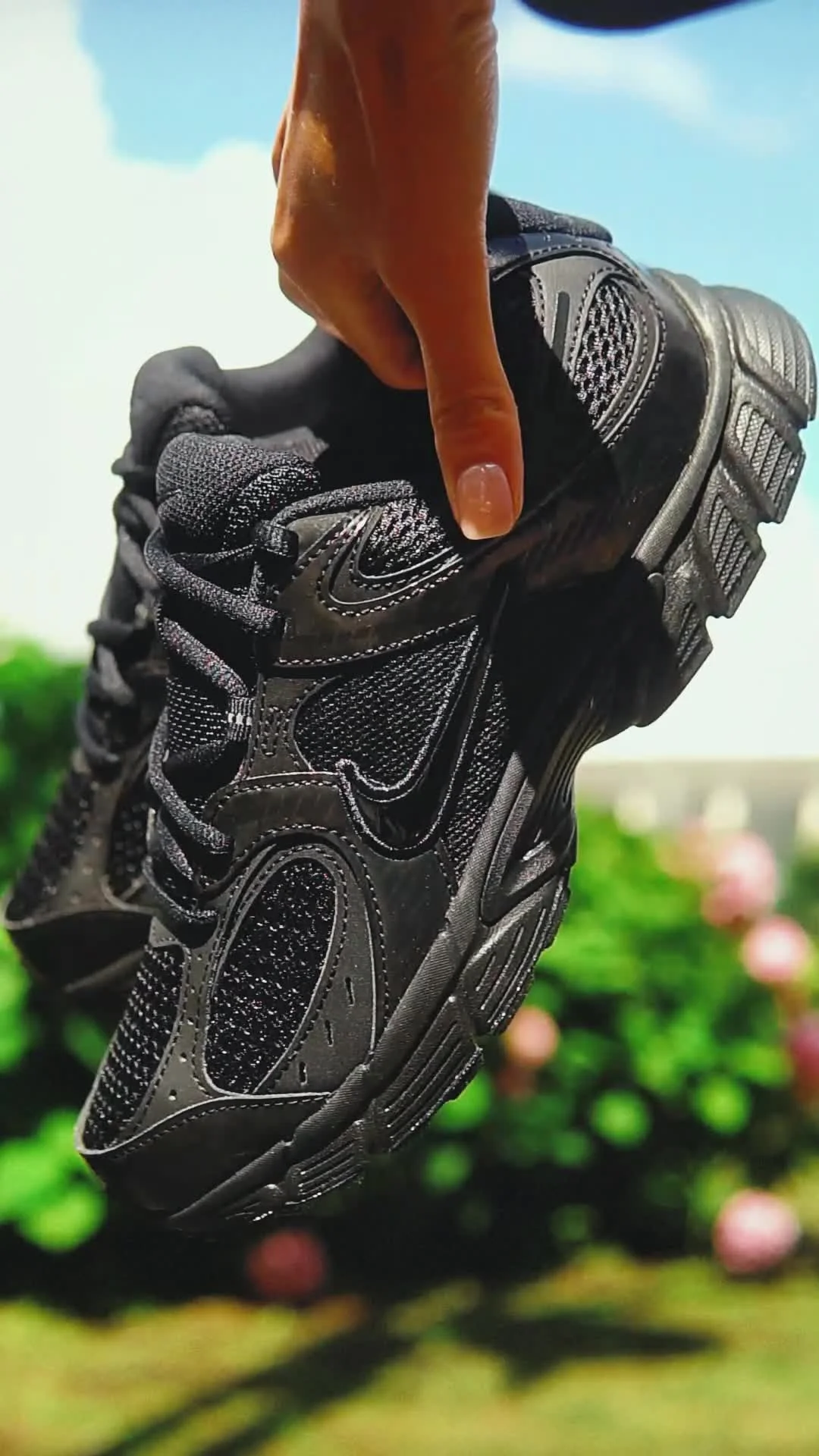 Кроссовки Nike V5 RNR (GS) (HQ6411-002)