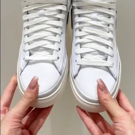 Стильные кеды Nike Blazer Phantom Mid для современных трендов