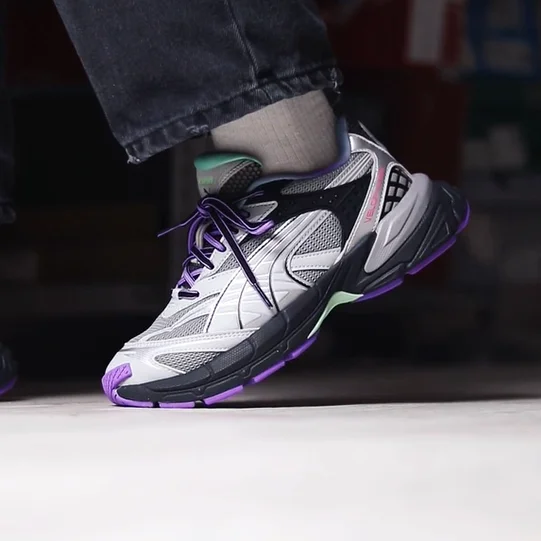 Ощути скорость с кроссовками Puma Velophasis Sprint 2K