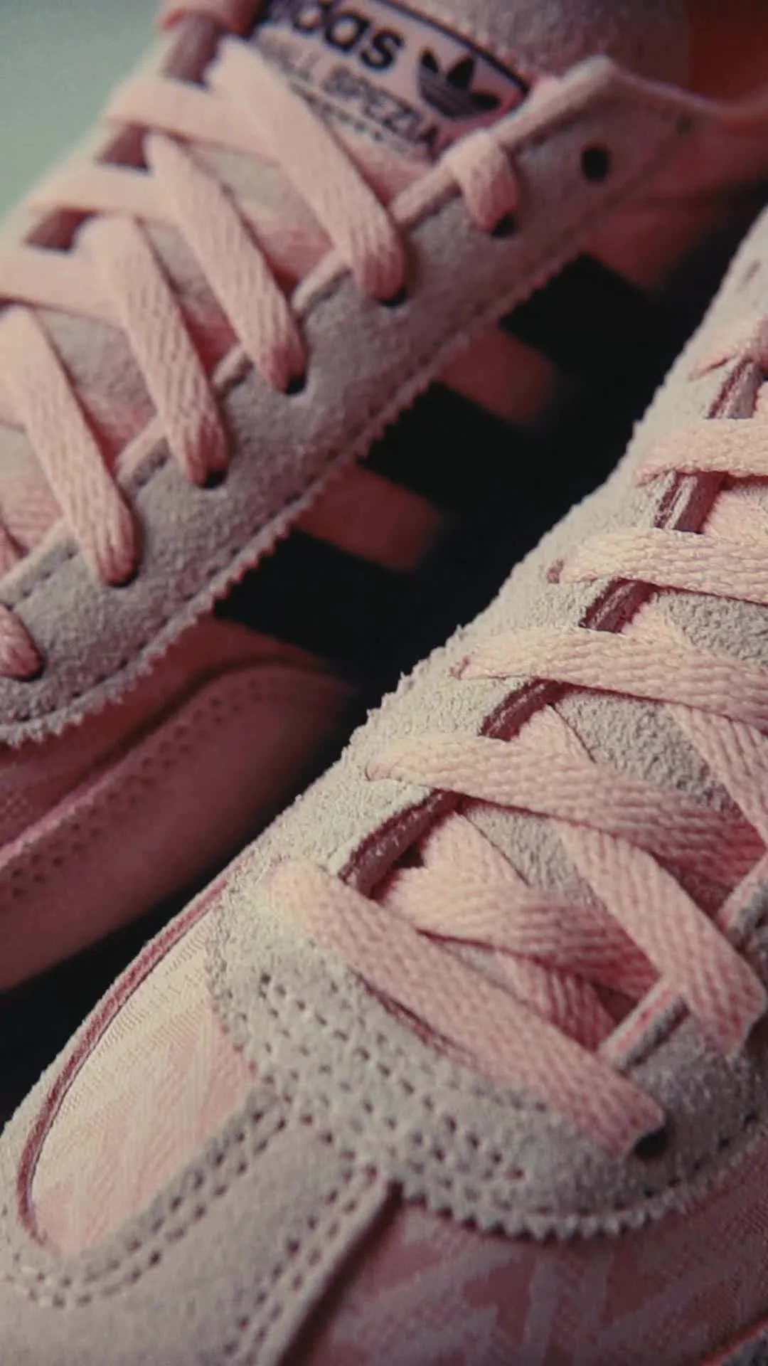Кроссовки Adidas Handball Spezial W (IH1499)
