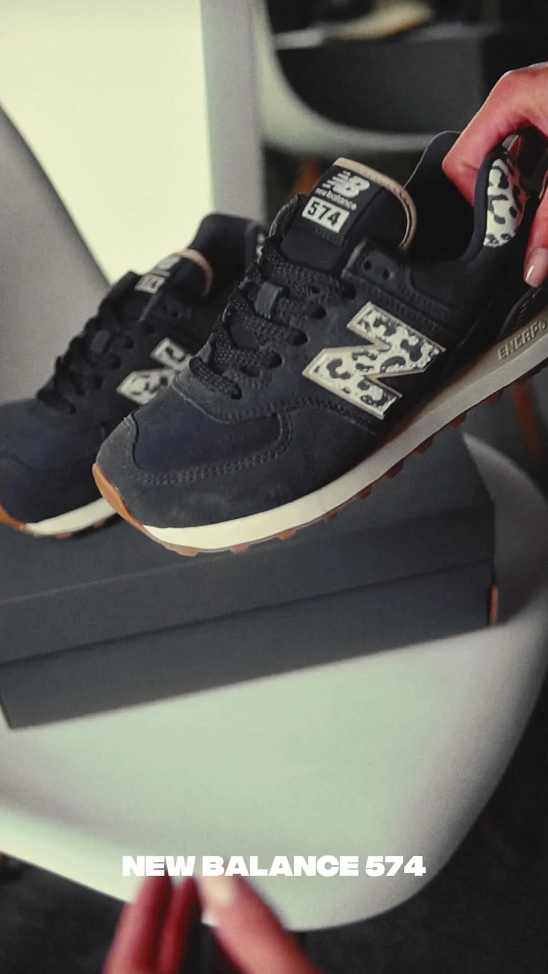 Кроссовки New Balance 574 (WL574XE2)