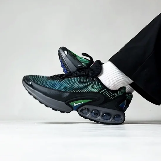 Кроссовки Nike Air Max DN (DV3337-010)