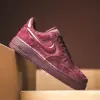 Кроссовки Nike W AIR FORCE 1 07 (HV4406-600)