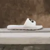 Сланцы Nike Victori One Slide (CN9675-100)