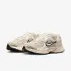 Кроссовки Nike W V5 RNR (II6294-100)