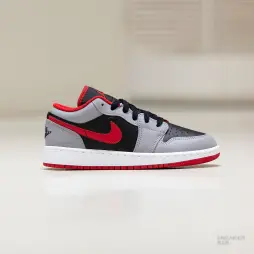 Кроссовки Jordan 1 Low (GS) 