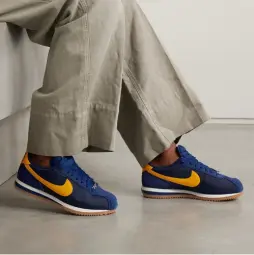 Кроссовки Nike Cortez