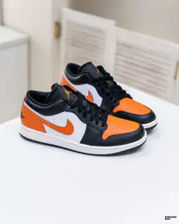 Кроссовки Nike Jordan 1 Low