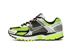 Nike Zoom Vomero 5 SE SP