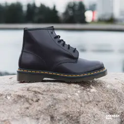 Dr. Martens 101 YS 