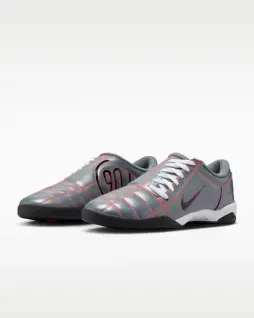 Кроссовки Nike TOTAL 90