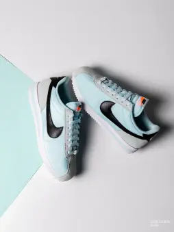 Кроссовки Nike Cortez 