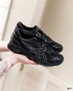 Кроссовки Asics GEL-QUANTUM 360 VIII цвет чёрный 1203A305.001