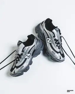 Кроссовки New Balance 2000'S