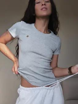 Футболка Tassha Yu Medallion Fossil Melange 