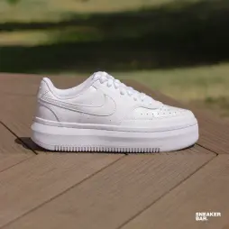 Кроссовки Nike Court Vision Alta Leather 