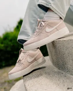 Кроссовки Nike AIR FORCE 1 LV8 1 (GS)