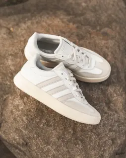Кроссовки Adidas Barreda