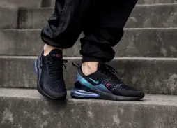 Nike Air Max 270