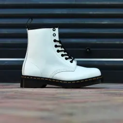 Dr. Martens 1460 