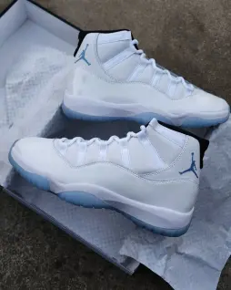 Кроссовки Jordan 11 Retro 