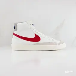 Nike Blazer Mid 77 