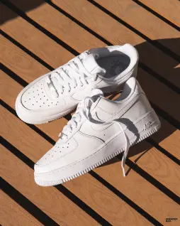 Кроссовки Nike Air Force 1 07 W
