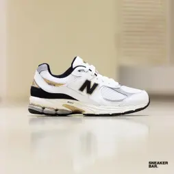 Кроссовки New Balance 2002R