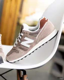 Кроссовки New Balance 373 